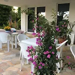 Agriturismob&b Loggia Degli Artisti Farmház