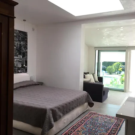 Agriturismob&b Loggia Degli Artisti *