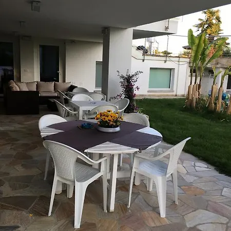 Loggia Degli Artisti - Con Piscina Vicino Al Mare - Friuli Venezia Giulia